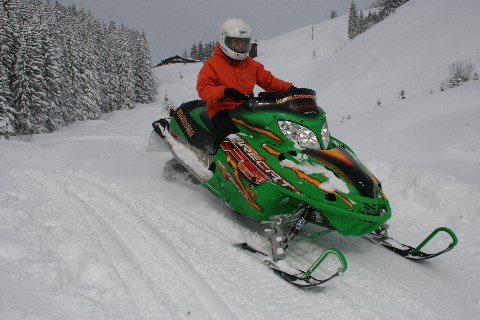 Motorschlitten selbst fahren